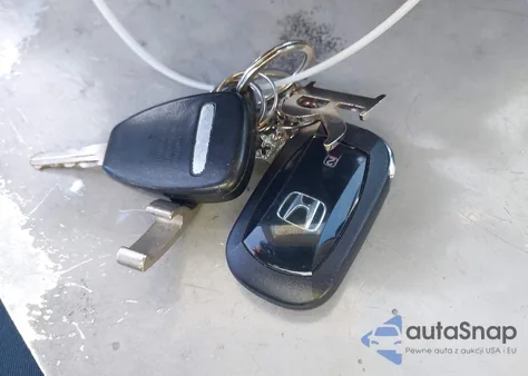 2024 Honda Accord Hybrid Touring z USA, uszkodzony, nr VIN 1HGCY2F82RA070462